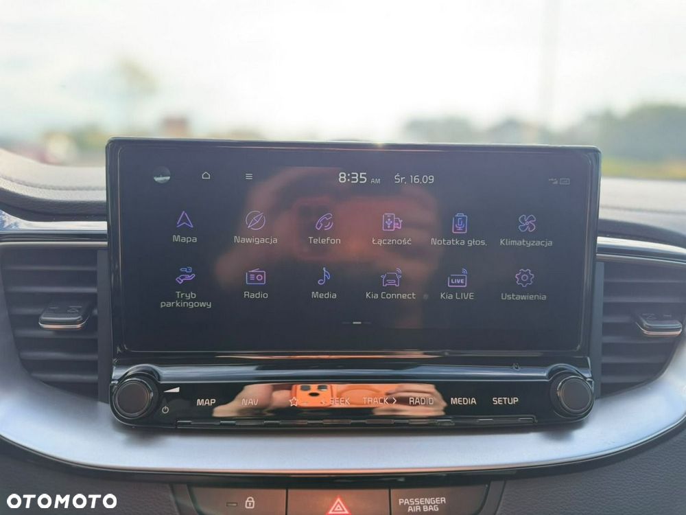 Kia XCeed - 22