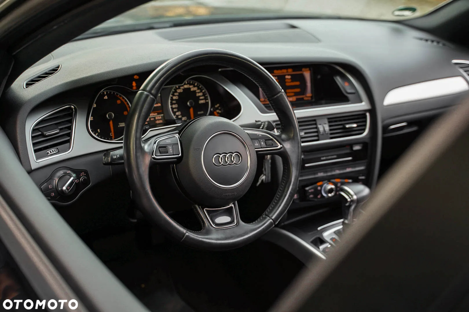 Audi A4 2.0 TDI Multitronic - 24