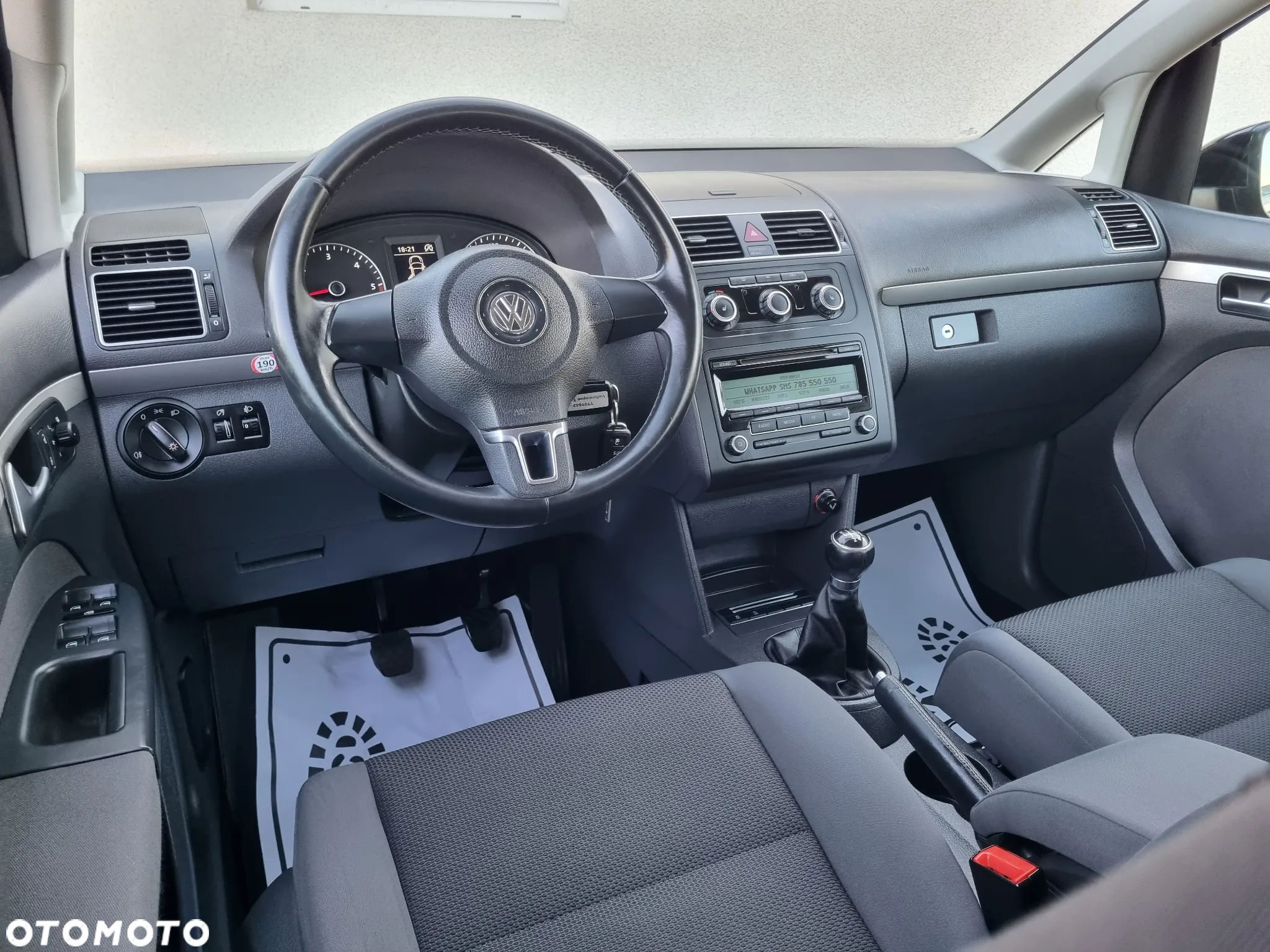 Volkswagen Touran - 7
