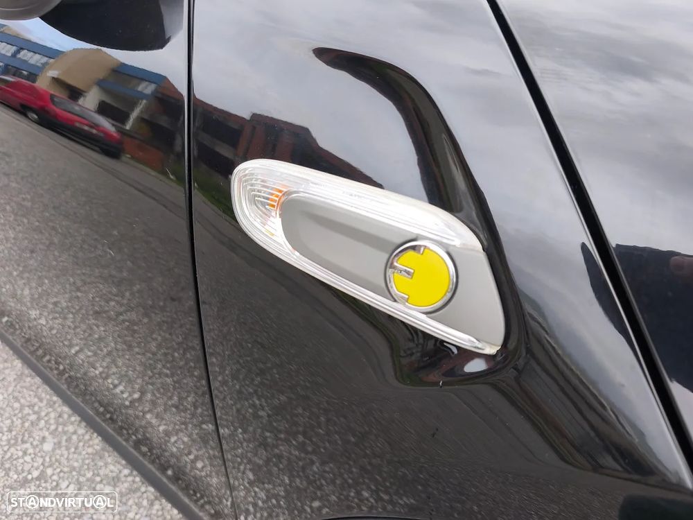 MINI 3 Portas Cooper SE Premium Extra Yours - 22