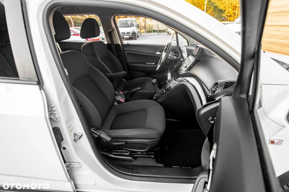 Chevrolet Orlando 1.8 LT+ - 21