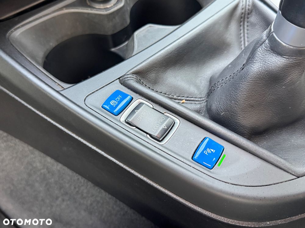 BMW Seria 1 - 15
