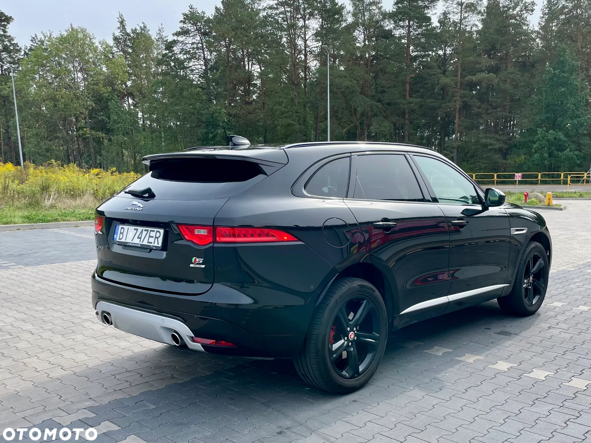 Jaguar F-Pace S AWD - 10