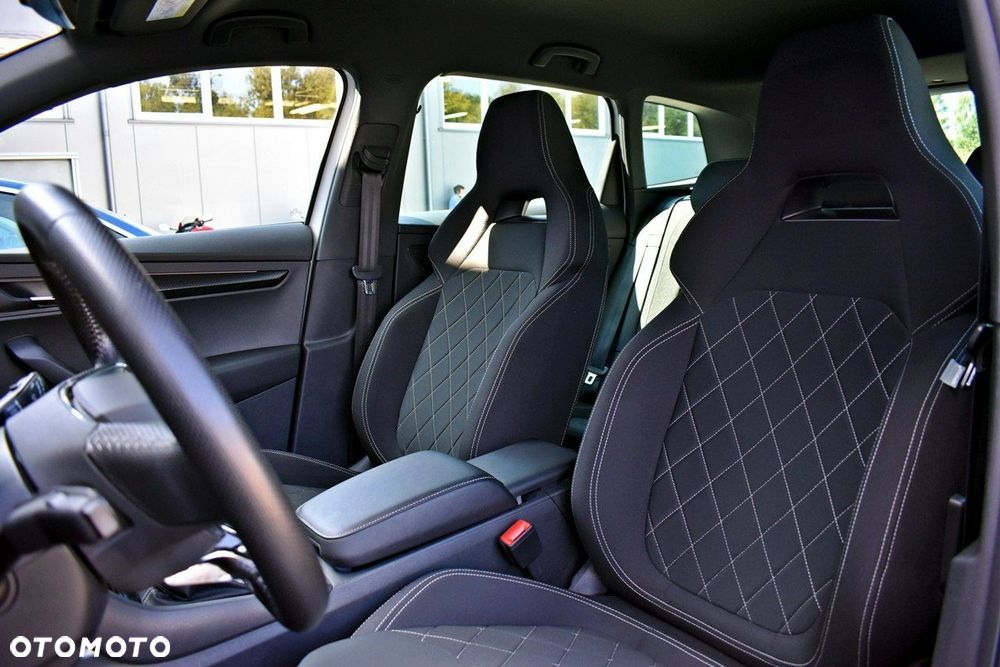 Skoda Karoq 1.5 TSI ACT 4x2 Sportline DSG - 10