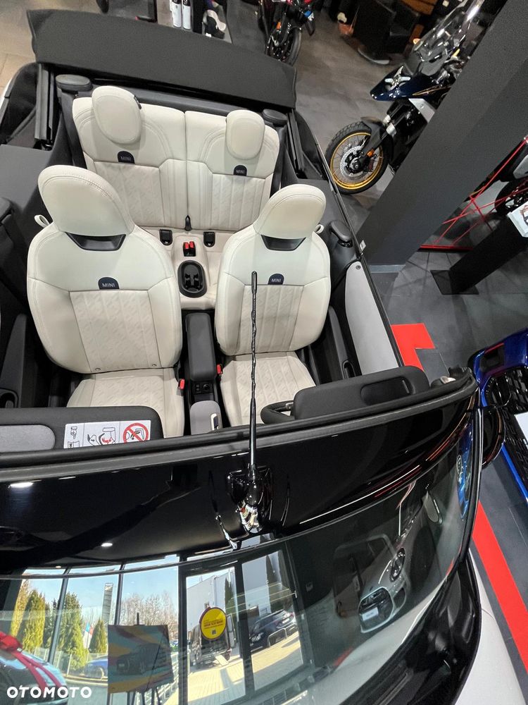 MINI Cooper C Linia Favoured - 10