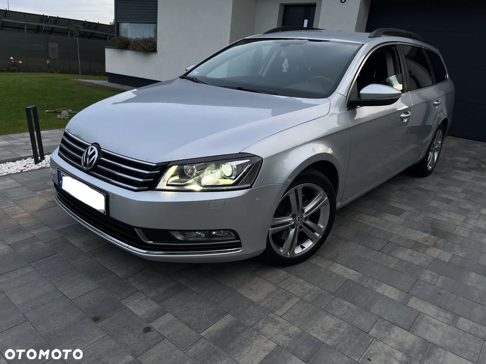 Volkswagen Passat 2.0 TDI Comfortline R-Style DSG - 2