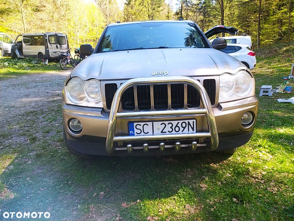 Jeep Grand Cherokee - 2