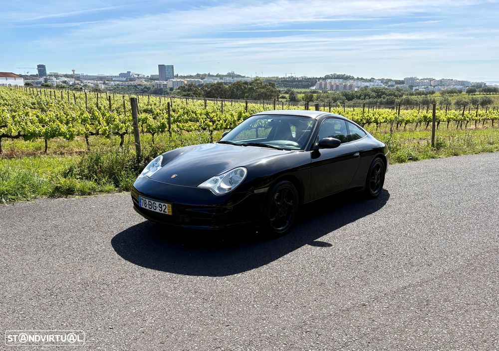 Porsche 911 (996) Carrera - 1