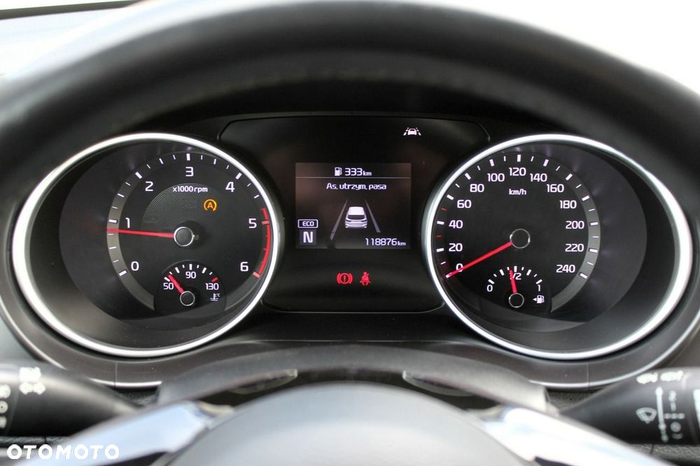 Kia Ceed 1.6 CRDi mHEV M - 14