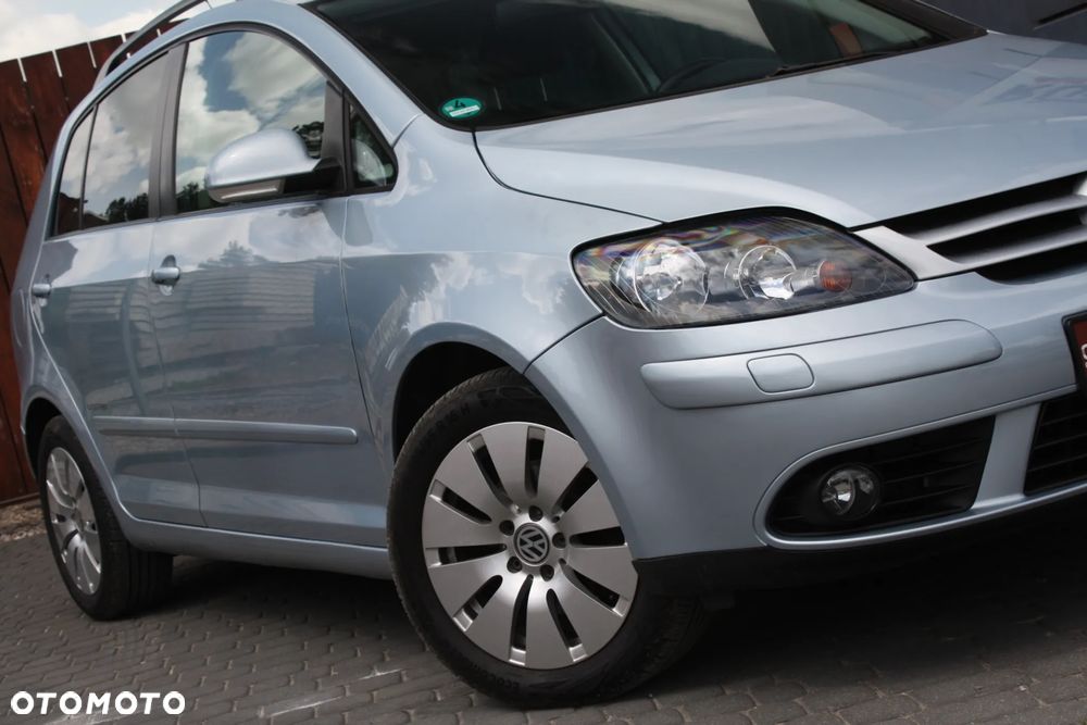 Volkswagen Golf Plus 1.9 TDI DPF DSG Comfortline - 12