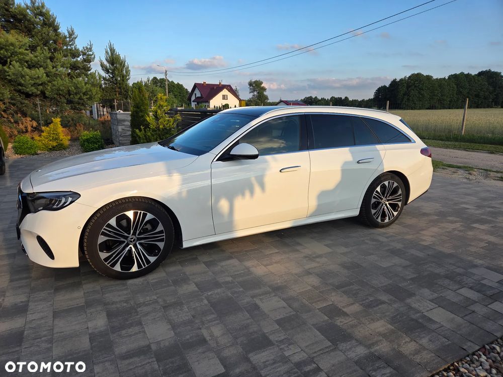 Mercedes-Benz Klasa E - 9