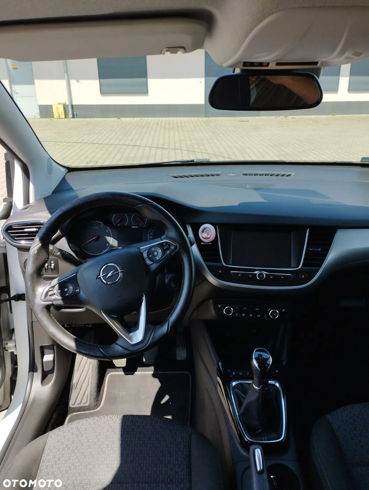 Opel Crossland X 1.2 Design Line - 6