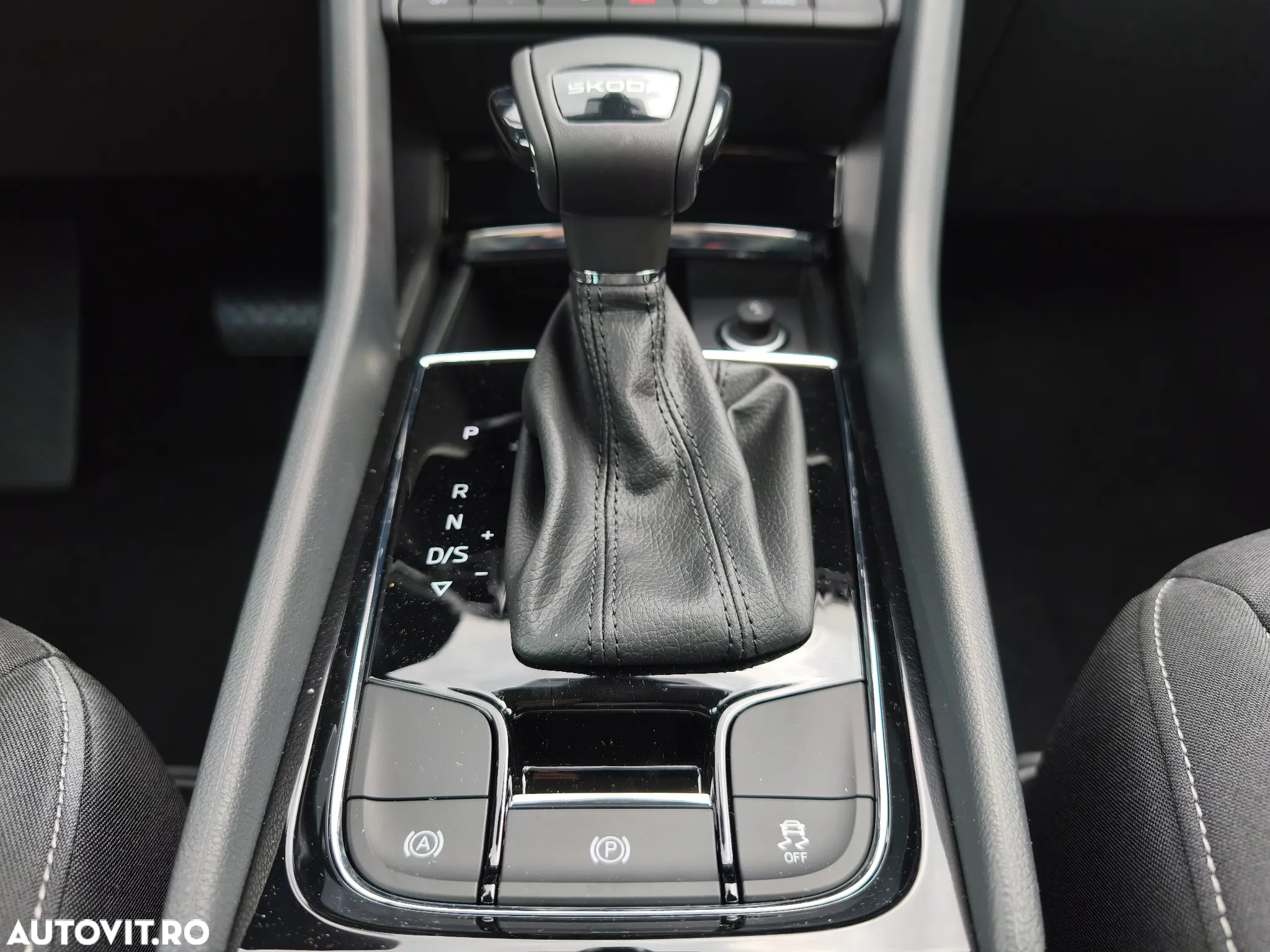 Skoda Karoq 1.5 TSI DSG Selection - 22