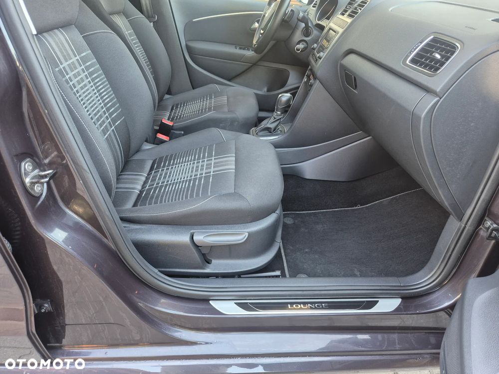 Volkswagen Polo 1.2 TSI Blue Motion Technology DSG Lounge - 11