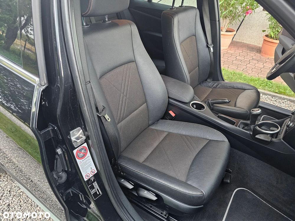 BMW X1 xDrive20i xLine - 30