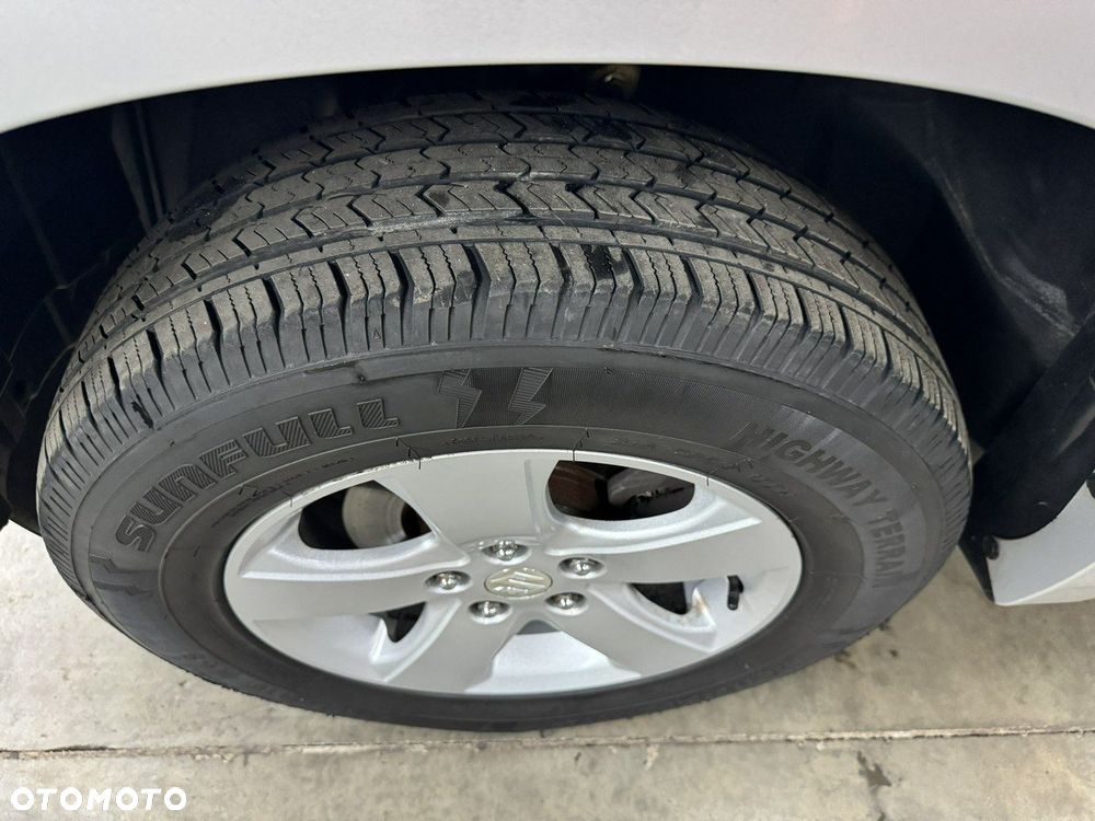 Suzuki Grand Vitara - 28