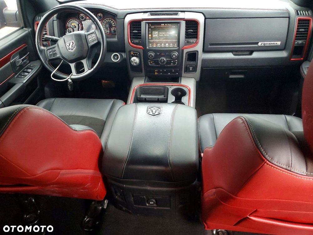 Dodge RAM 5.7 4x4 - 7