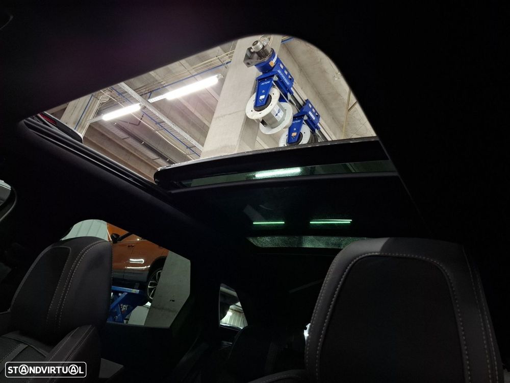 Peugeot 3008 1.6 Hybrid GT e-EAT8 - 27