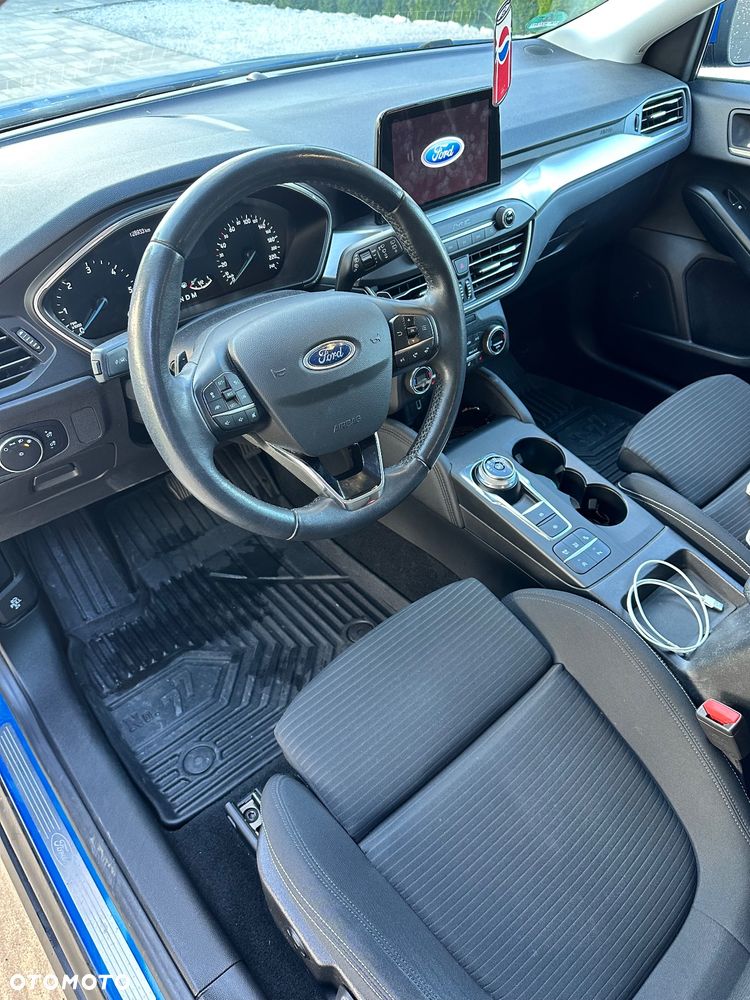 Ford Focus 1.5 EcoBlue Start-Stopp-System TITANIUM - 5