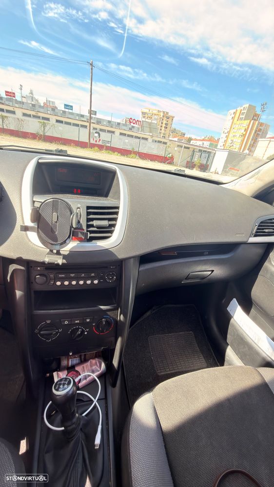 Peugeot 207 SW 1.6 HDi Trendy - 7