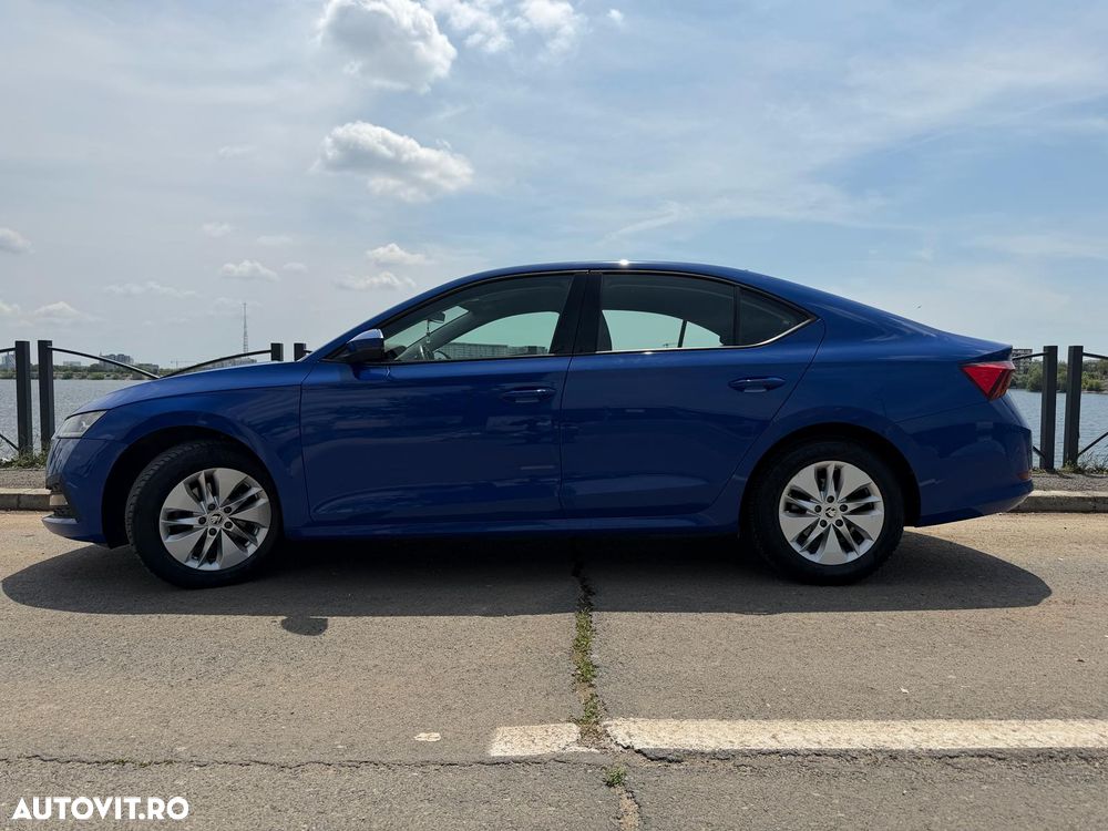Skoda Octavia 2.0 TDI DSG Ambition - 2
