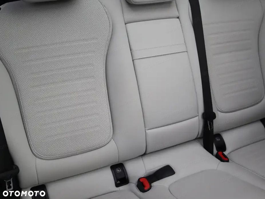 Mercedes-Benz GLC 200 mHEV 4-Matic AMG Line - 19