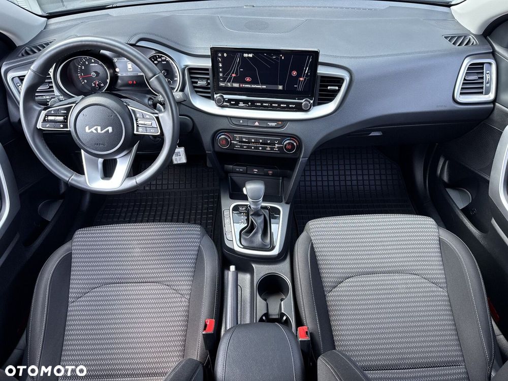 Kia Ceed 1.5 T-GDI M DCT - 15