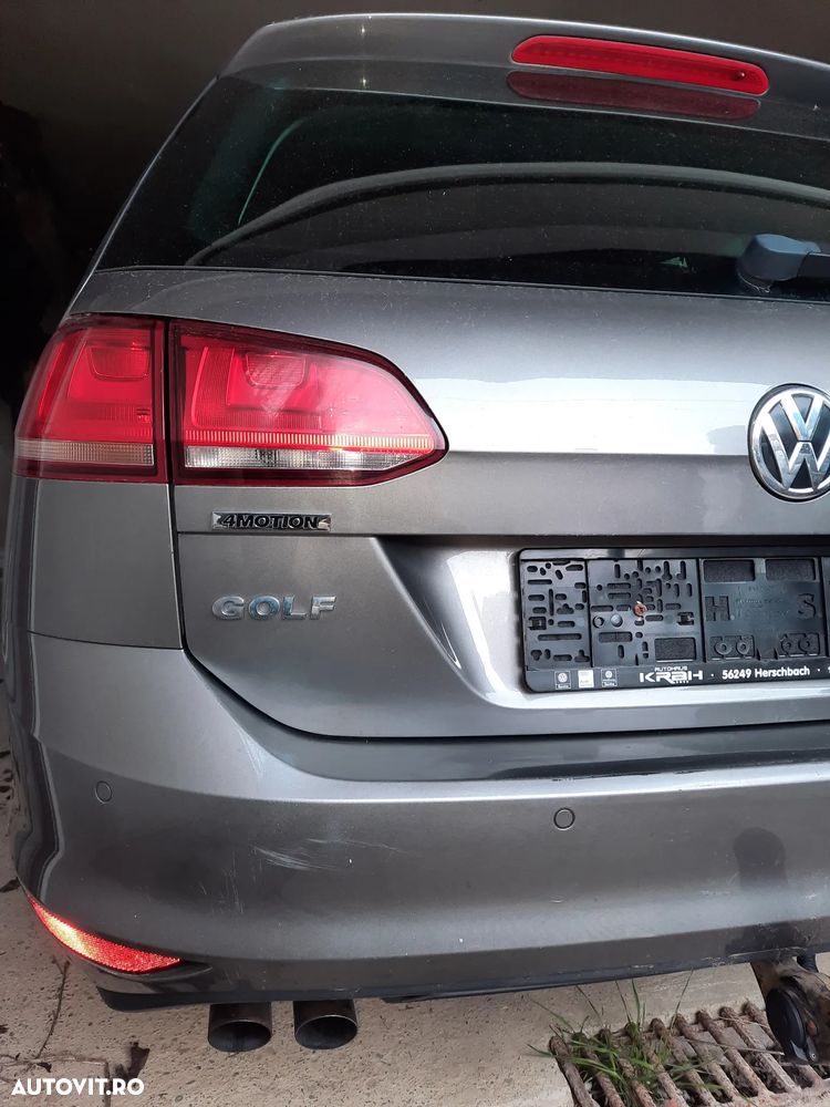 Volkswagen Golf 1.6 TDI 4Motion BlueMotion Technology Comfortline - 6