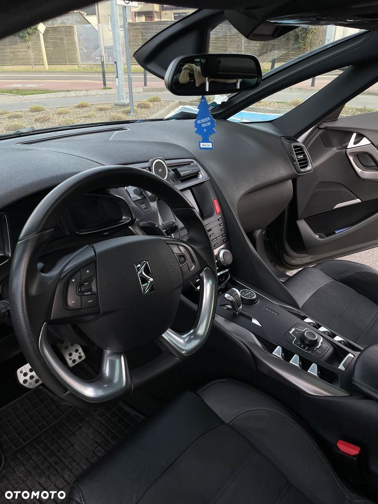 Citroën DS5 2.0 HDi Hybrid4 Pure Pearl MCP - 14