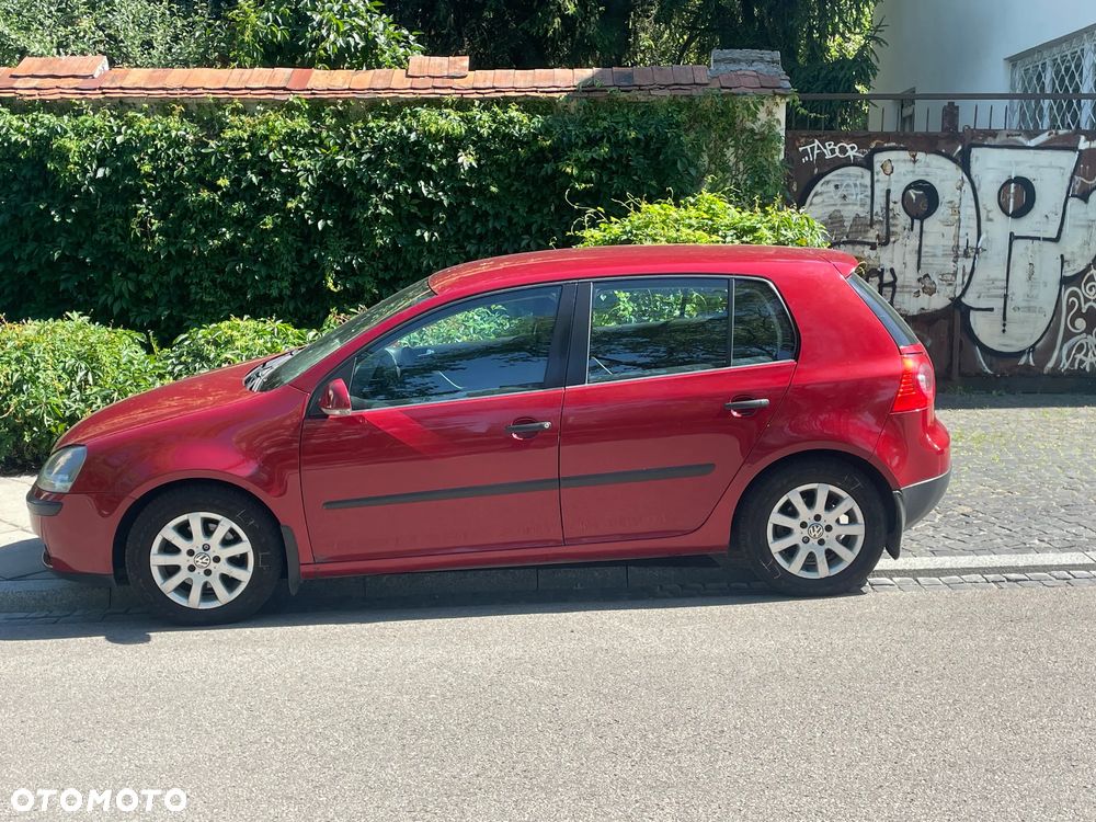 Volkswagen Golf V 1.9 TDI Comfortline - 18