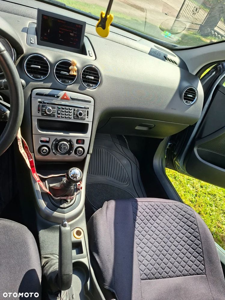 Peugeot 308 1.6 HDi Premium - 12