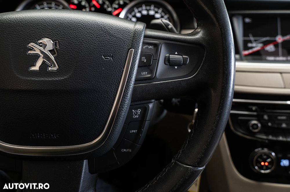 Peugeot 508 Hybrid4 Allure - 19