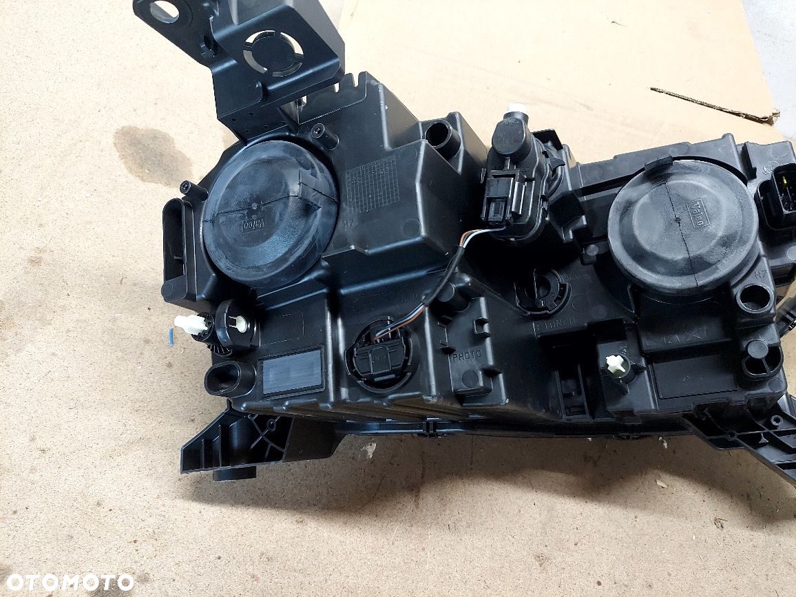 Lampa lewa prawa CITROEN DS3 CROSSBACK zwykła  oryginalna EUROPA - 4