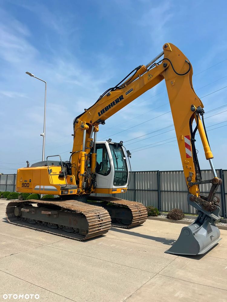 Liebherr R900C Litronic * 2011 * 8 688 mth * długi zasięg * - 16