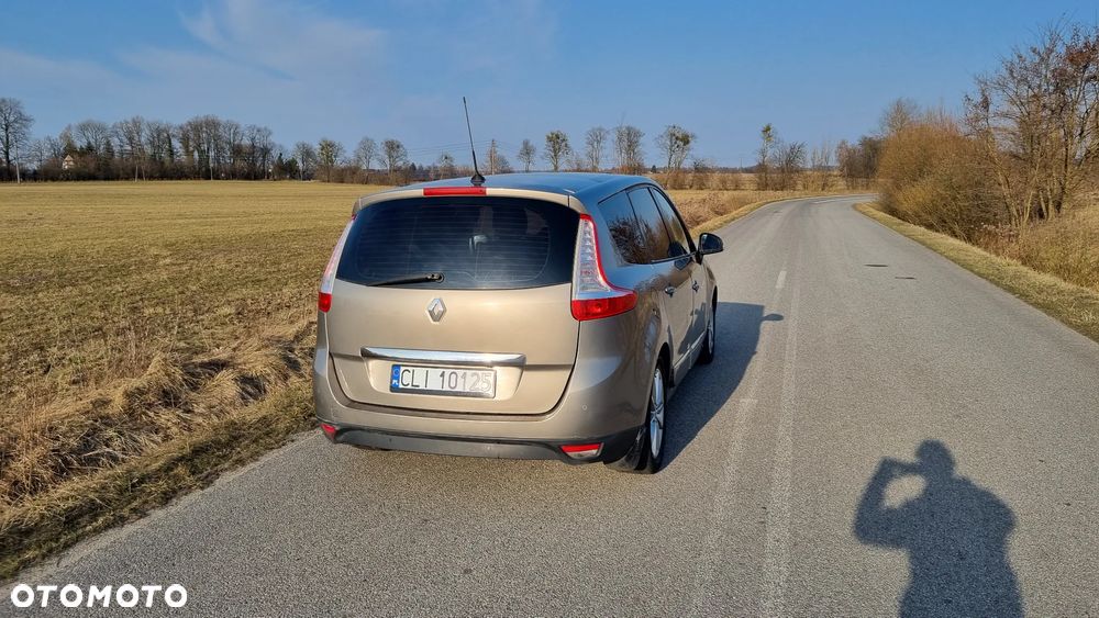 Renault Grand Scenic dCi 150 Automatik Bose Edition - 13