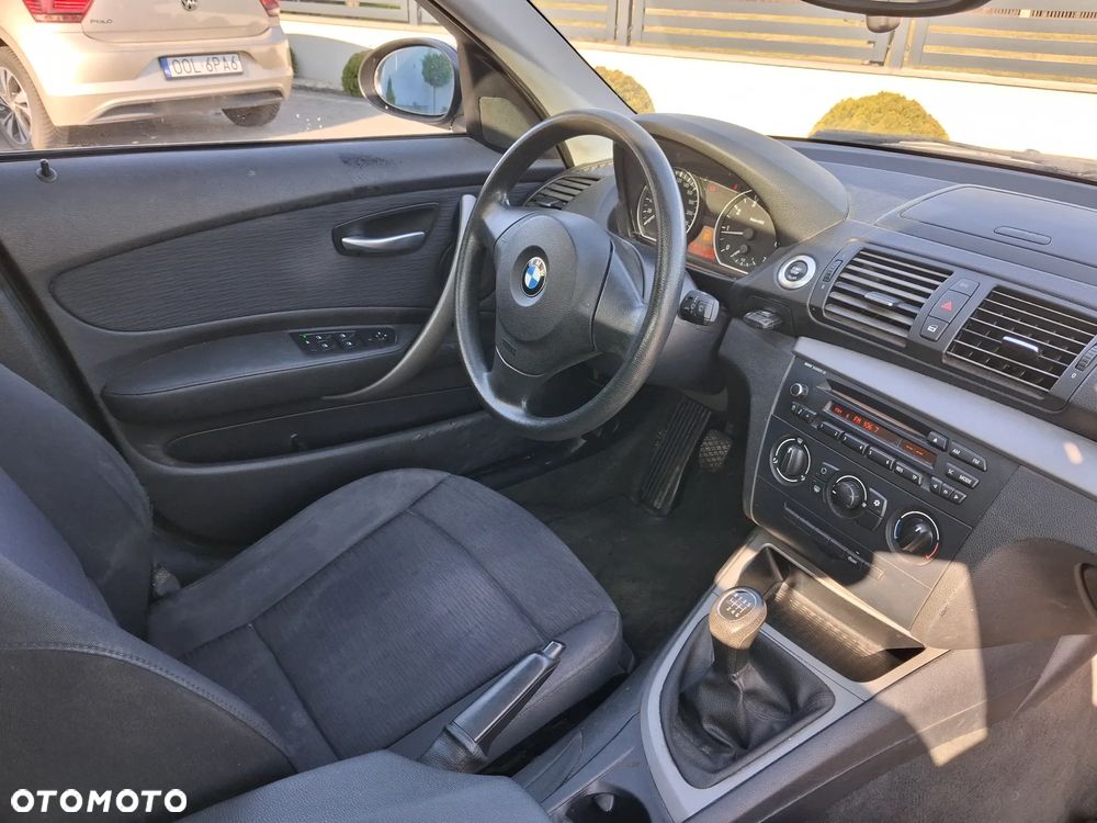 BMW Seria 1 - 10