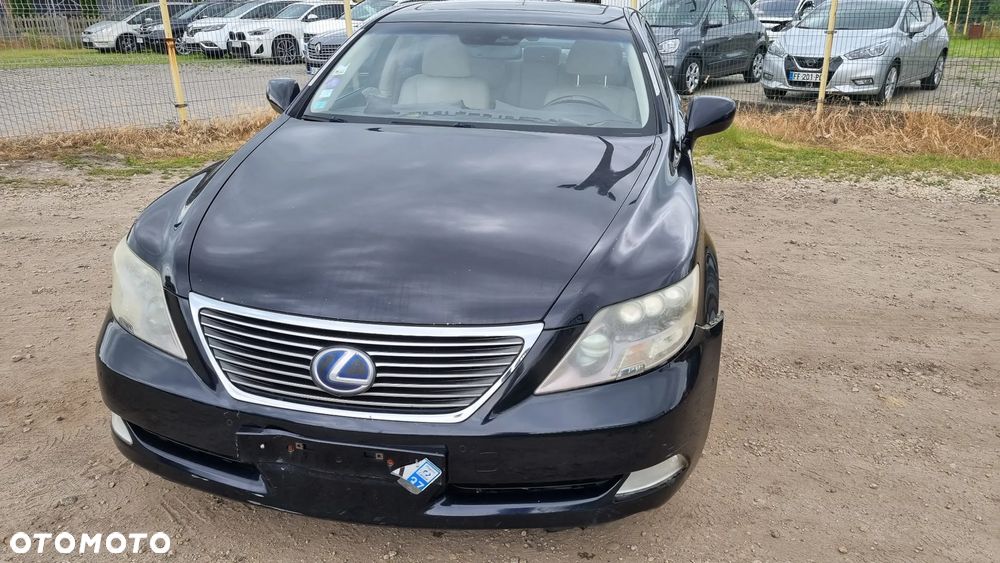 Lexus LS 600h Ambience h - 18