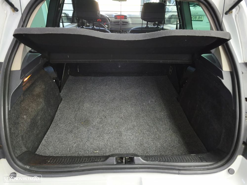 Renault Clio 1.5 dCi Confort - 8