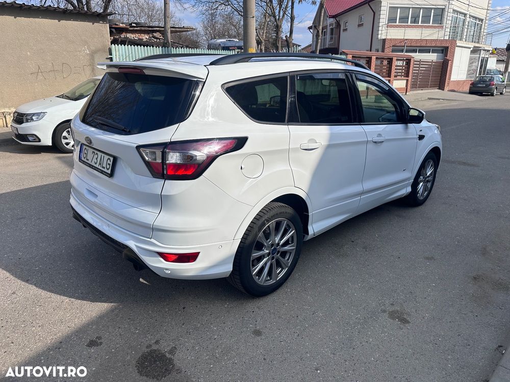 Ford Kuga 2.0 TDCi 4x4 Aut. ST-Line - 4