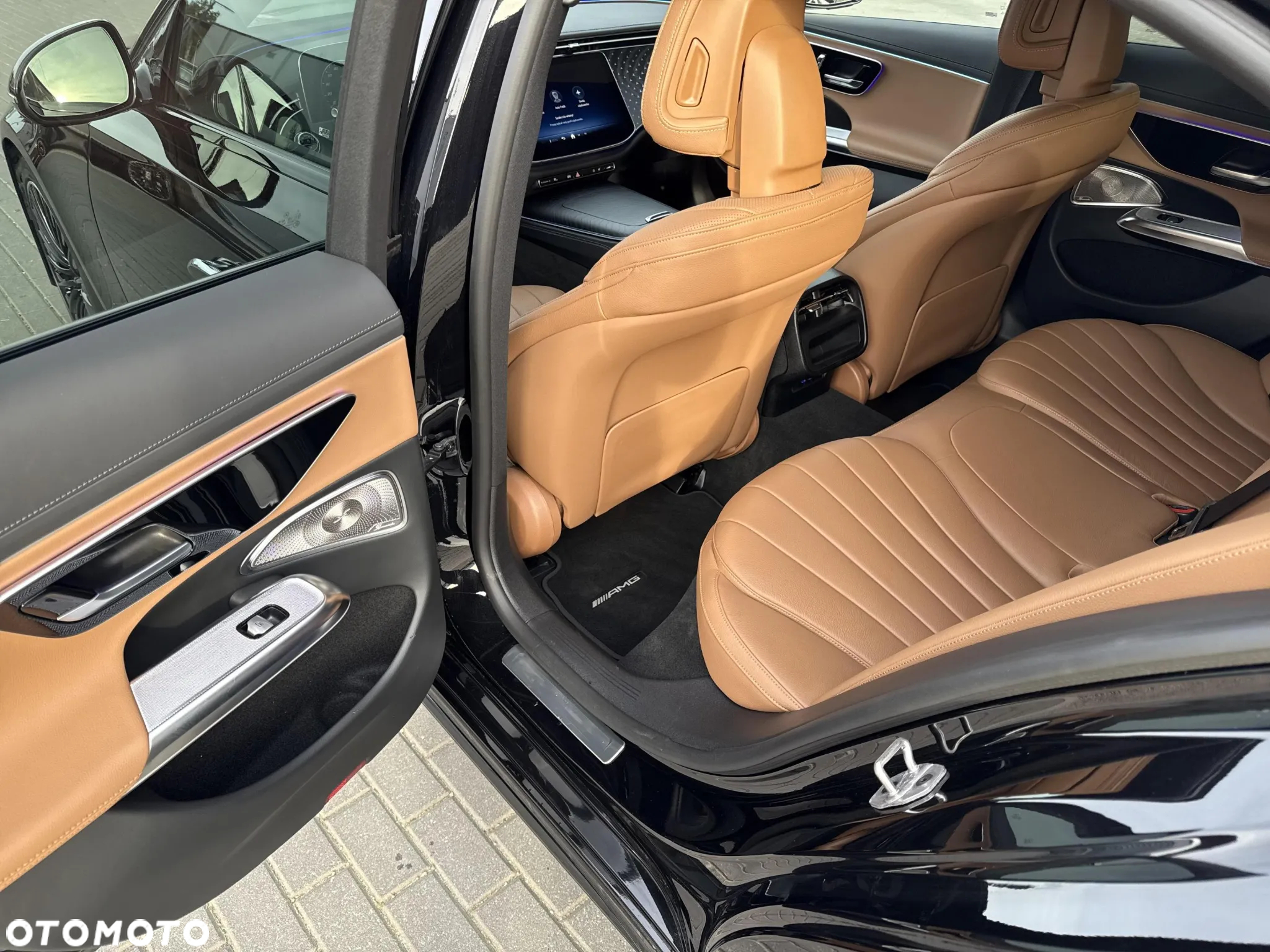 Mercedes-Benz Klasa E 220 d 4Matic 9G-TRONIC - 17