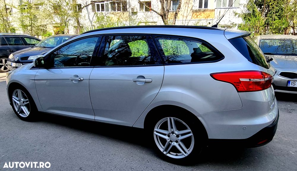 Ford Focus - 2