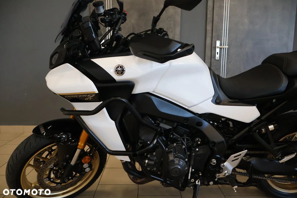 Yamaha MT - 8