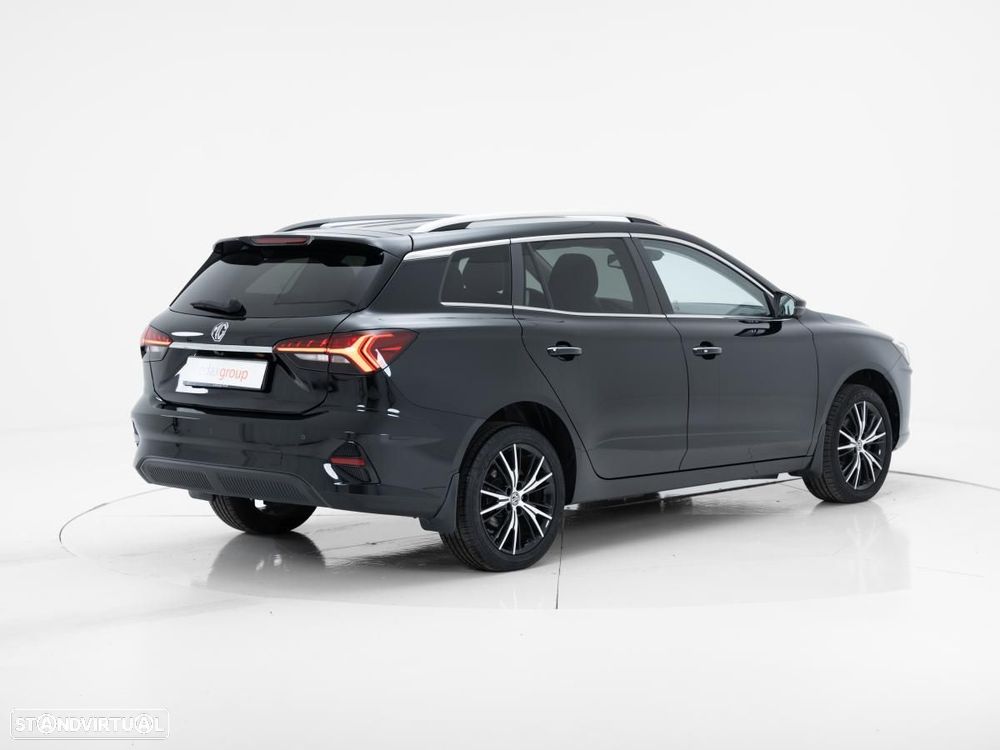 MG MG5 61 kWh Luxury - 4