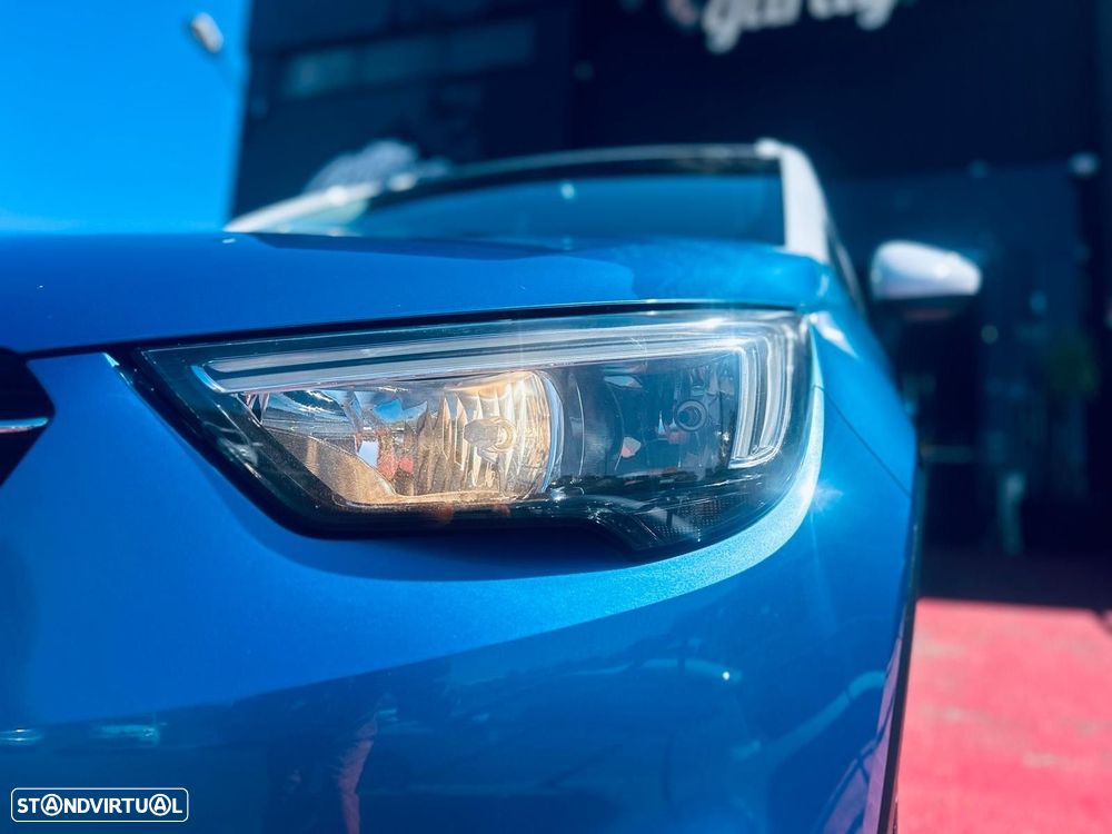 Opel Crossland X 1.2 Innovation - 4
