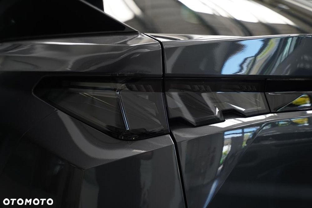 Peugeot 3008 1.2 PureTech mHEV GT Exclusive e-DCS6 - 31