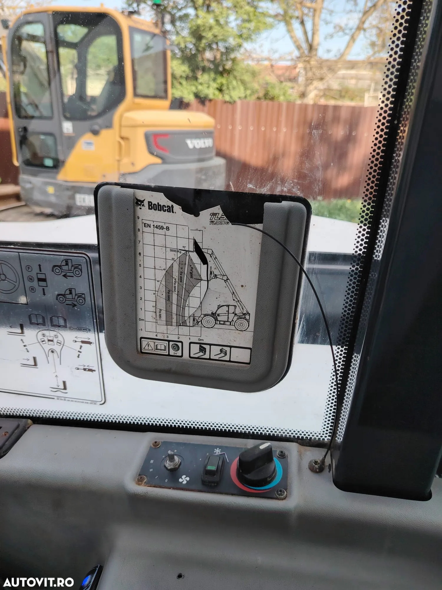 Bobcat TL38.70X - 16