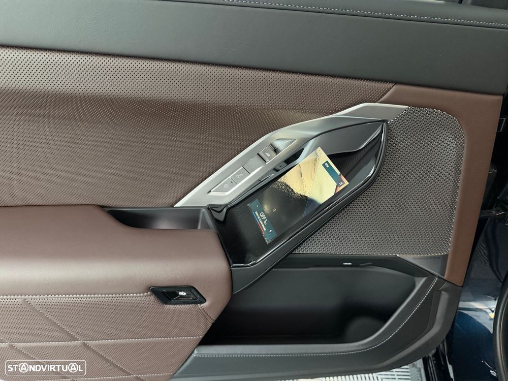 BMW 760 M760e xDrive - 35