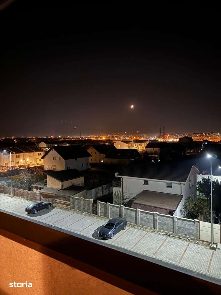 PRIVAT Garsonieră spațioasă, mobilată,  mansardabilă, panoramă, balcon - Imagine principală: 5/12