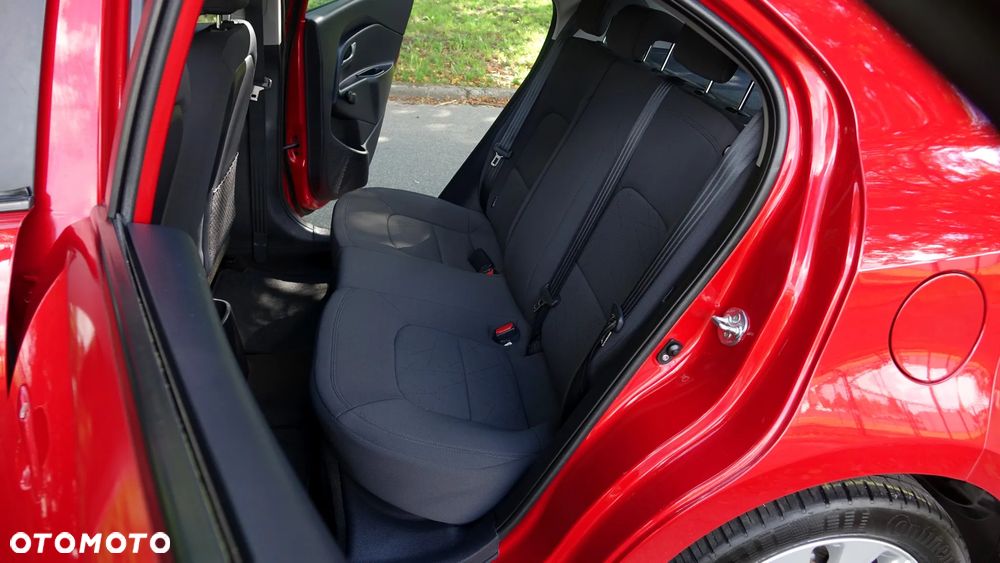 Kia Rio - 9