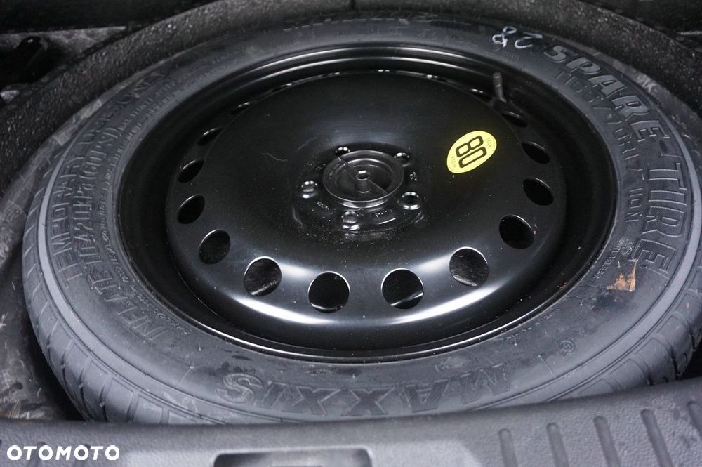 Ford Kuga 2.0 TDCi AWD Titanium - 28